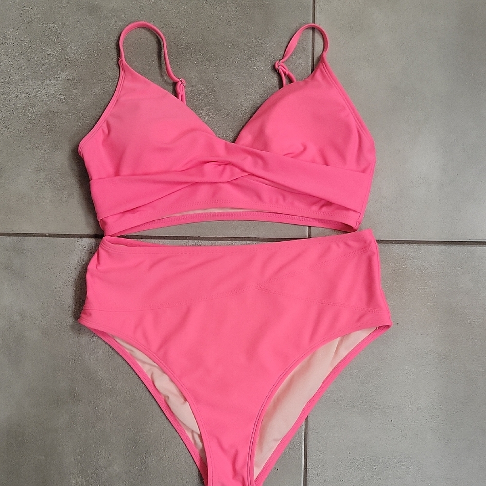Pink Women's Two-Piece Swimsuit